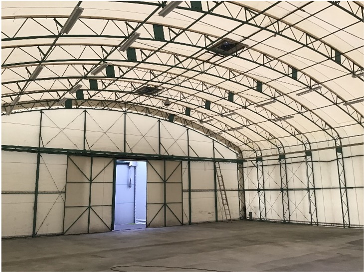 トップヒートバリアー テント倉庫施工前